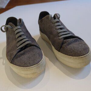 Axel Arigato Clean 90 Grey Suede with Kanji Logo